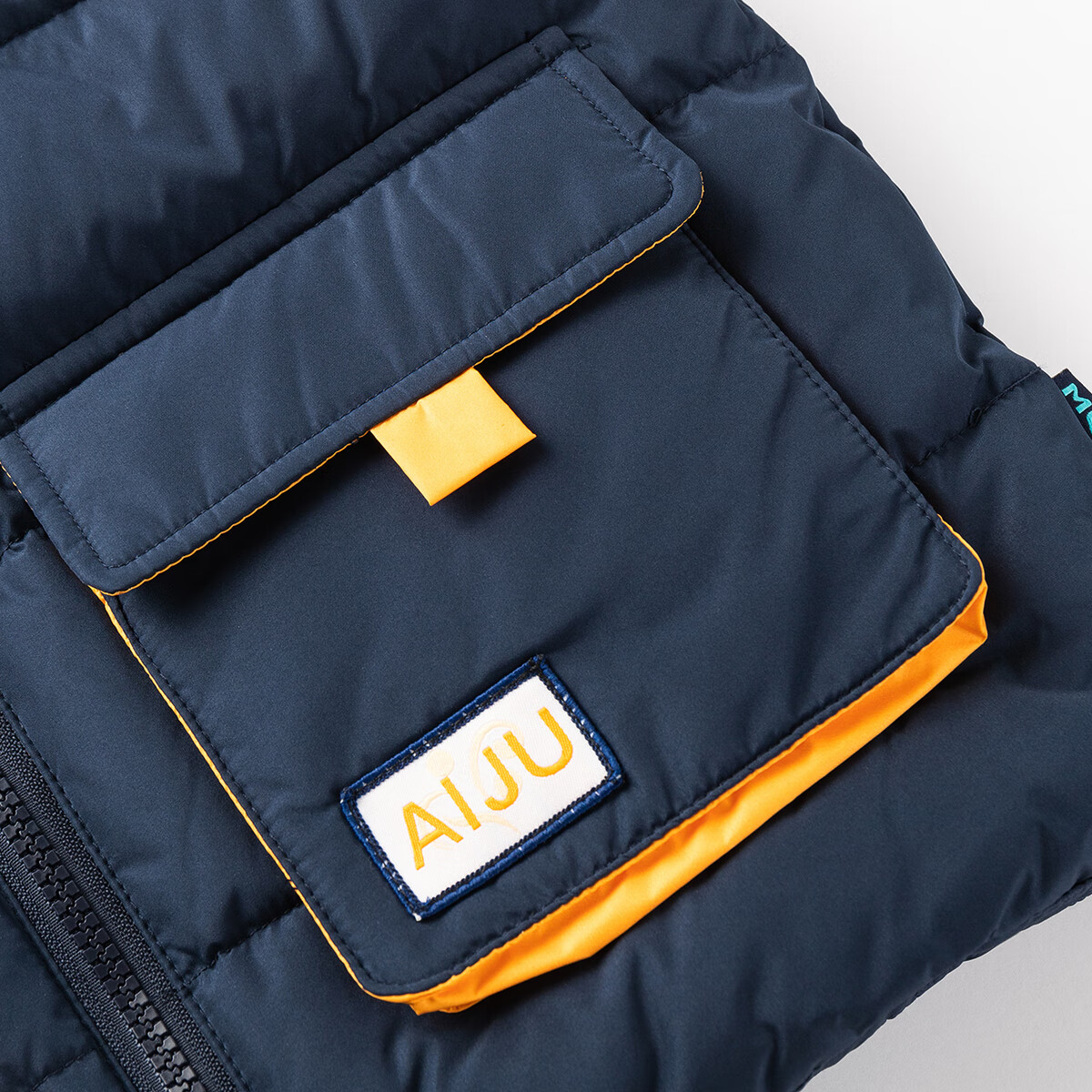 马骑顿（MQD）秋冬款儿童保暖羽绒服马甲 藏青 160 充绒量85.1g