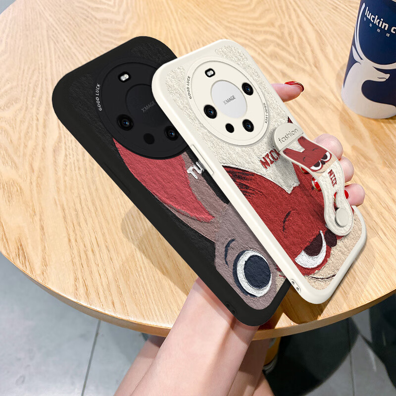 适用华为mate70pro手机壳尼克朱迪腕带mate60镜头全包mate50E软硅 古董白-腕带米白朱迪 华为Mate 70