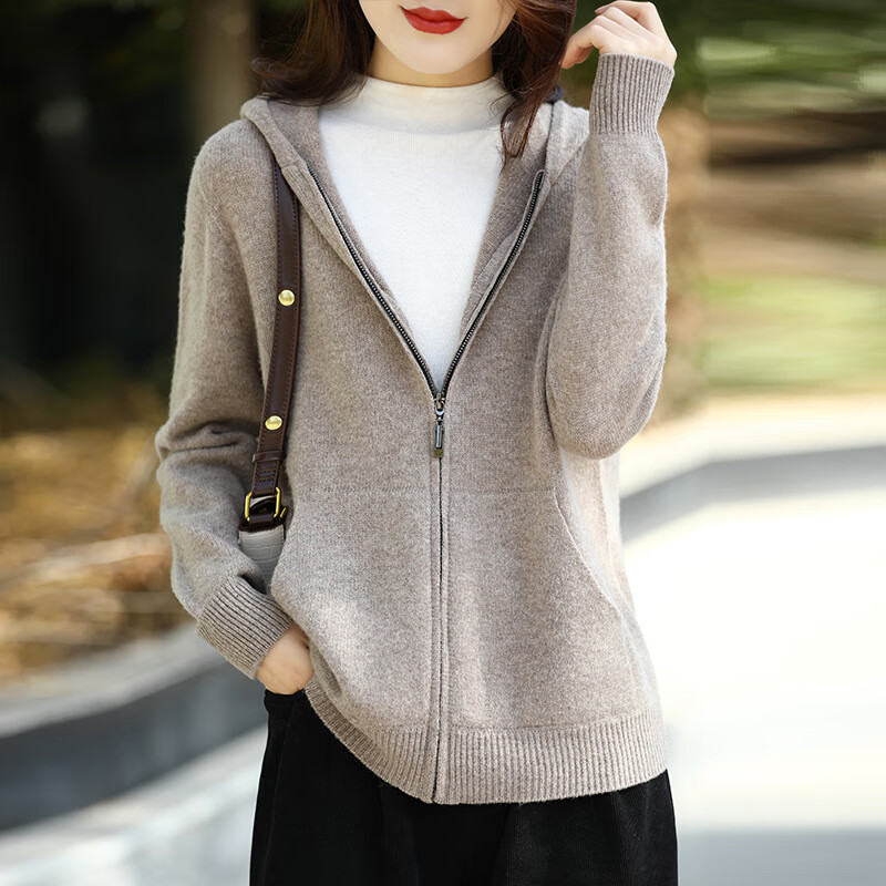 雪蓮（SNOW LOTUS）羊毛開衫女秋冬款拉鏈帶兜連帽外套休閑寬松外搭上衣細(xì)羊毛 原絨駝 M