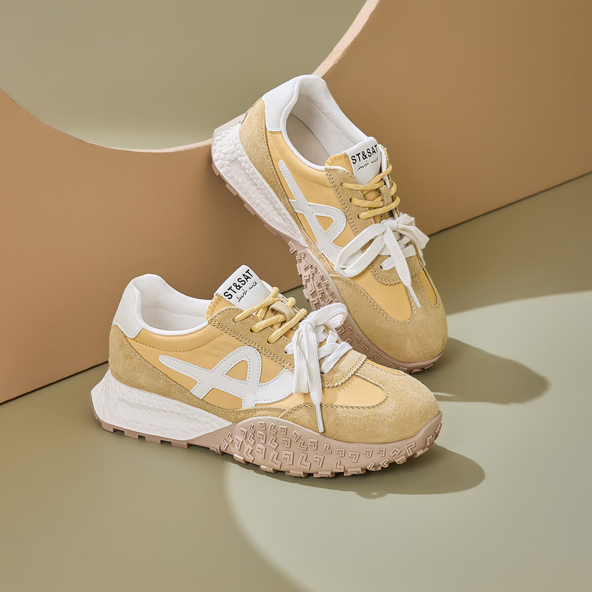 星期六厚底阿甘鞋2025新款秋冬复古百搭内增高德训鞋女鞋休闲舒适运动鞋