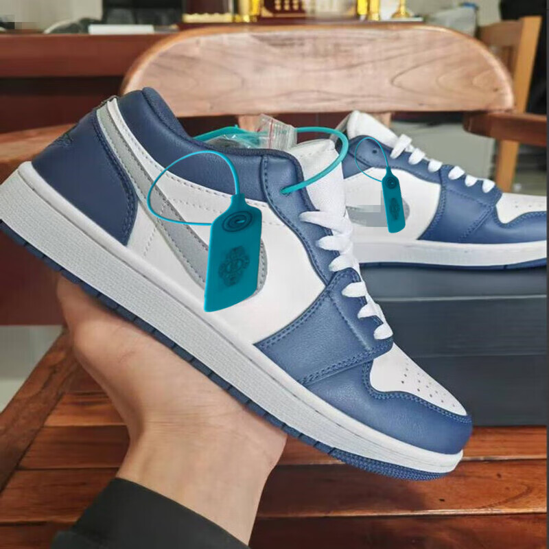 CLENIKEED莆田纯原滑板鞋 Air 乔1 AJ1影子灰篮球鞋低帮男女百搭休闲运动鞋 【纯原+摩擦声】海军蓝 36 京东折扣/优惠券