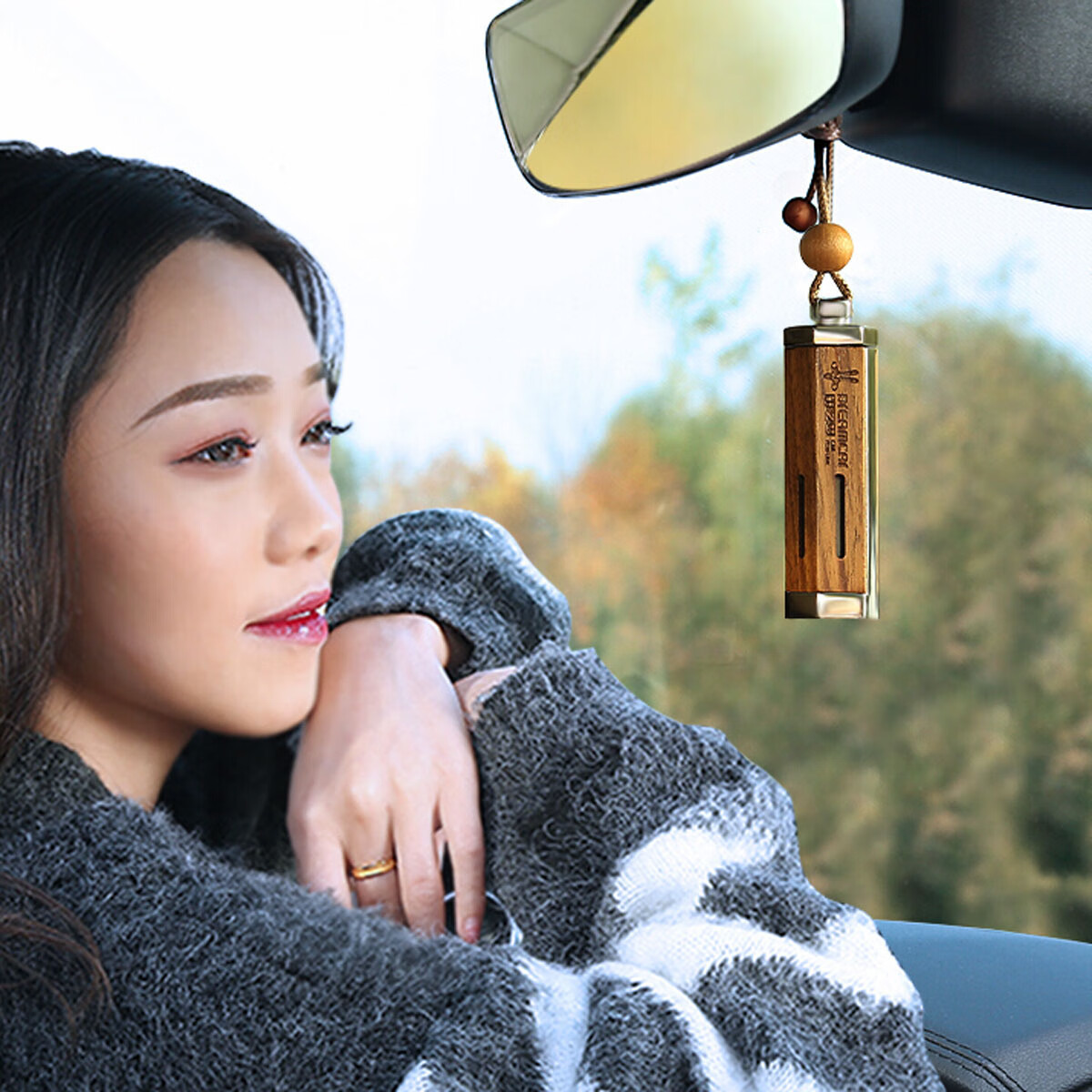 轩之梦车载香水挂件汽车内饰品香薰除异味车上香氛挂饰吊坠摆件汽车用品 淡雅茉莉【淡香15ml补充液】 15ml