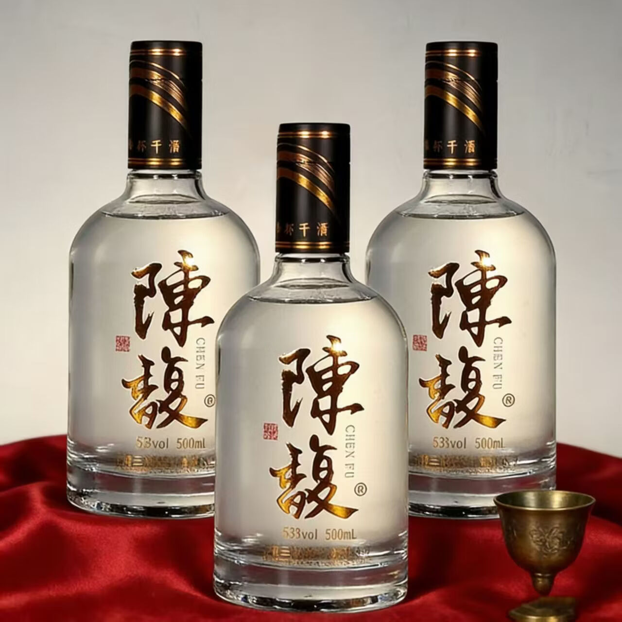 三迤陈馥 53°小曲清香型白酒高粱酒500mL纯粮6年窖藏非遗工艺 礼盒装 53%vol 500mL 6瓶 【量贩实惠装】53°陈馥清香型白酒 53°陈馥清香型白酒