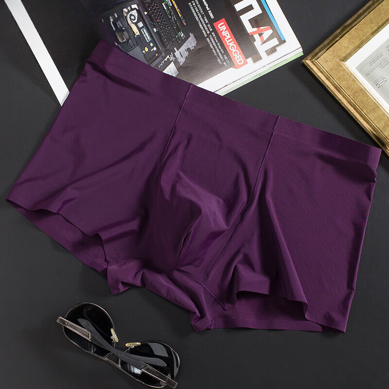 男士内裤冰丝无痕平角裤衩一片式中腰透气纯色四角短裤头男单件 紫色
