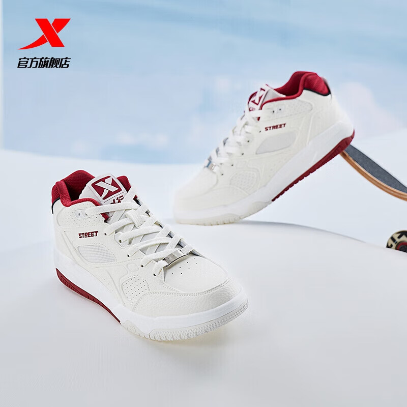 �ز� Ů�� ���ٴ������˶�Ь
 71.1Ԫ