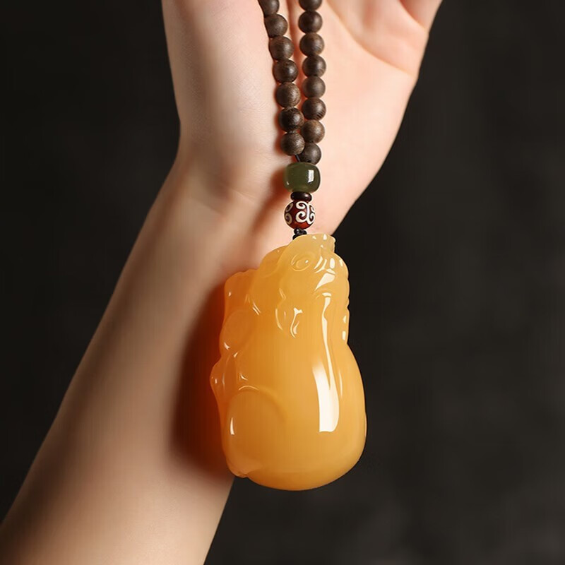 春龙黄玉貔貅手把件玉石文玩把玩盘玩手盘手玩古玩皮丘 把件