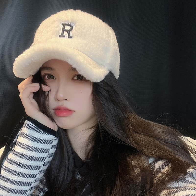 TSFUL帽子女秋冬新款棒球帽保暖护耳鸭舌帽百搭时尚毛绒字母软檐帽子潮 【R标】白色