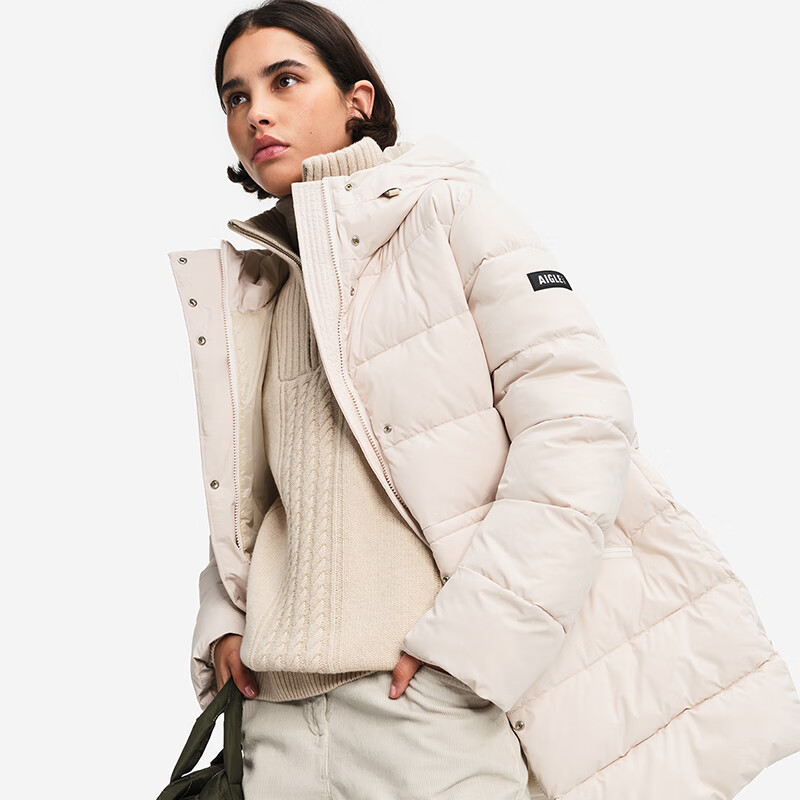 AIGLE艾高女士戶外羽絨服 中長款保暖防水連帽休閑時(shí)尚外套 棉服 米白色 XS