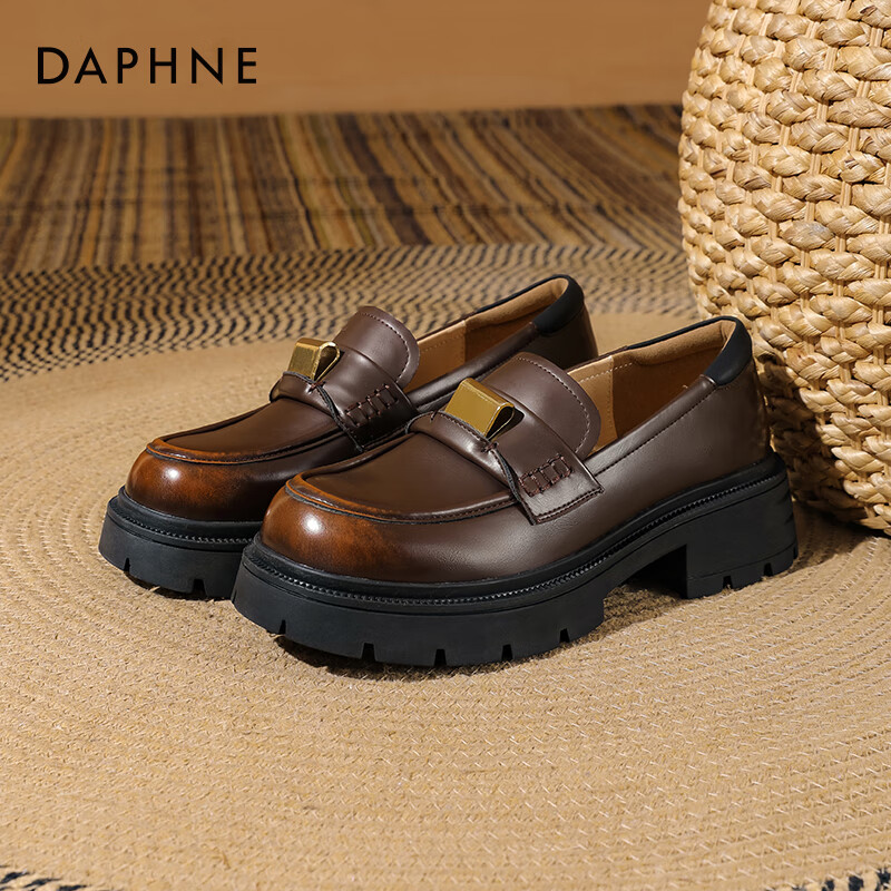 达芙妮乐福鞋女2025秋季新款复古棕色单鞋百搭厚底英伦风小皮鞋女LP 棕色 38