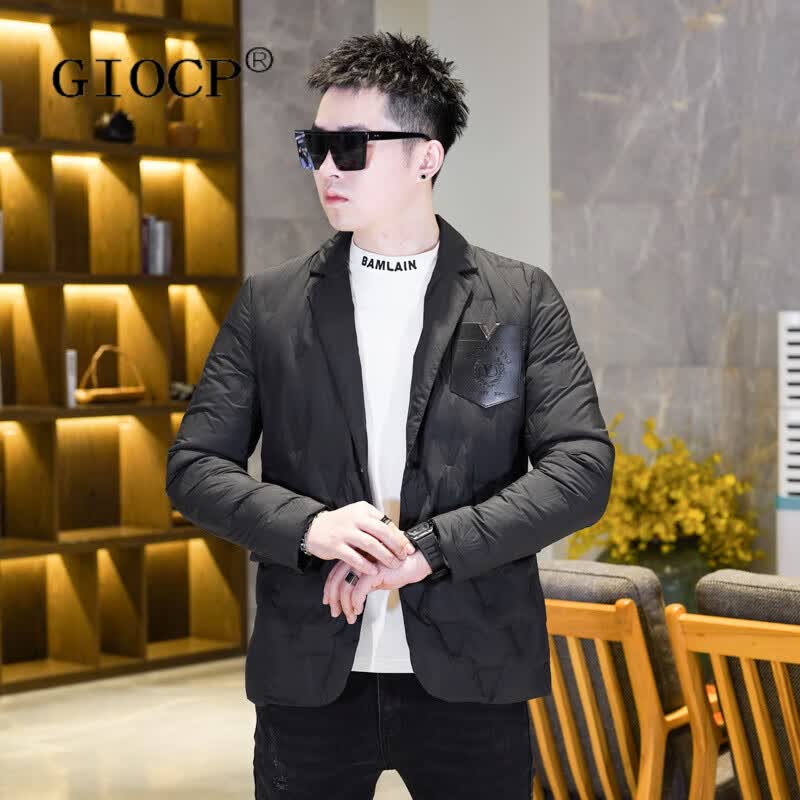 GIOCP香港潮牌轻薄型羽绒服男冬季流行帅气纯色加厚西装修身羽绒西服男 黑色 M