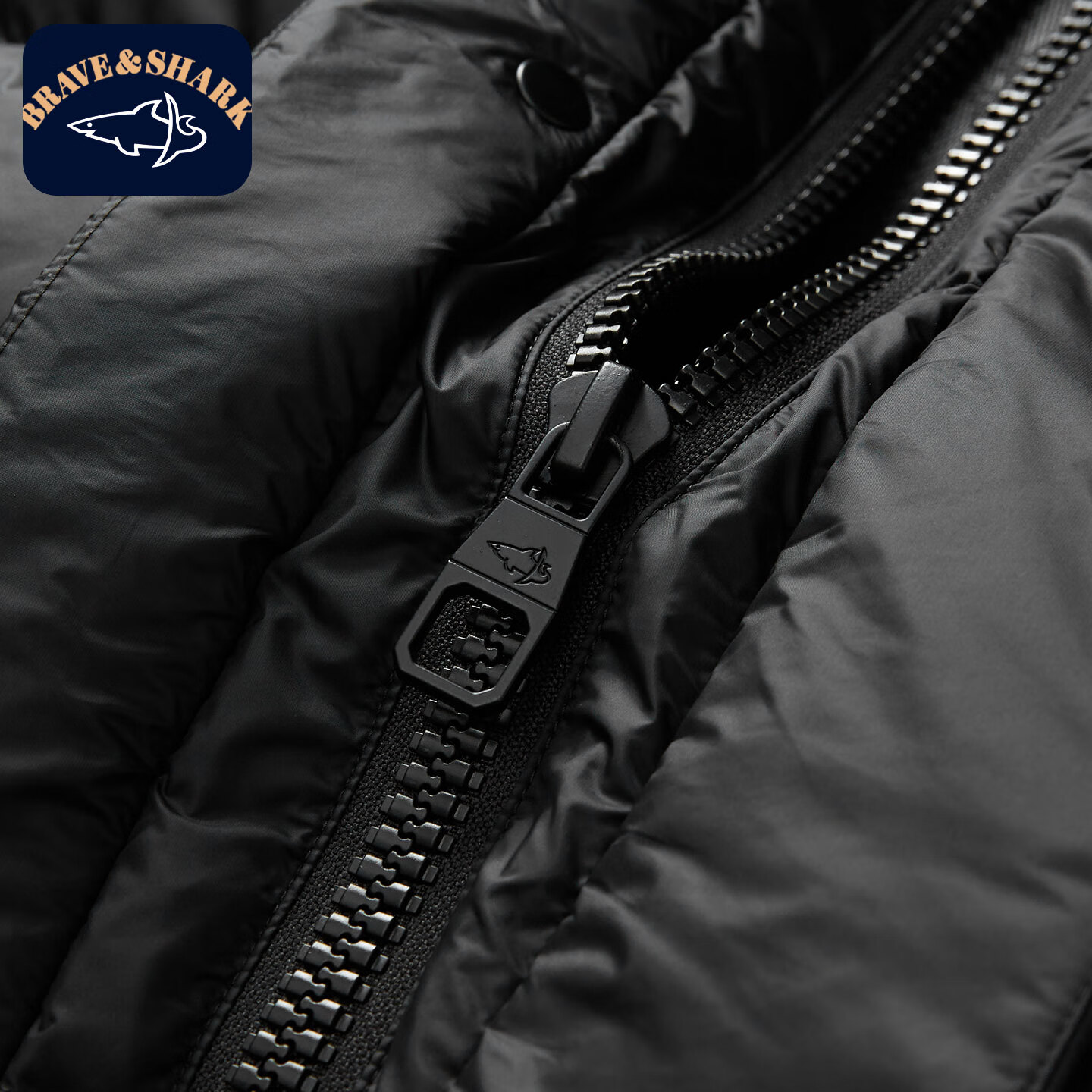 勇士鲨鱼（BRAVE&SHARK）长款白鹅绒羽绒服男2025冬季新款连帽加厚保暖外套男户外保暖外套 黑色 4XL 推荐200-220斤