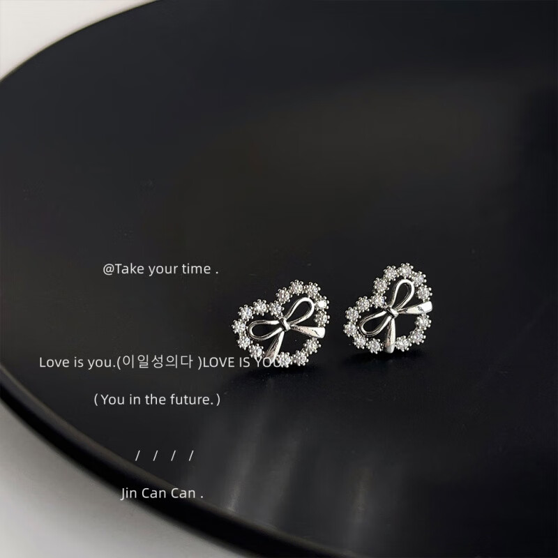 ��������΢���ʯ���Ķ�����������������������οռ�Լ��Ƹ����ʶ���Ů 2445 17.9Ԫ