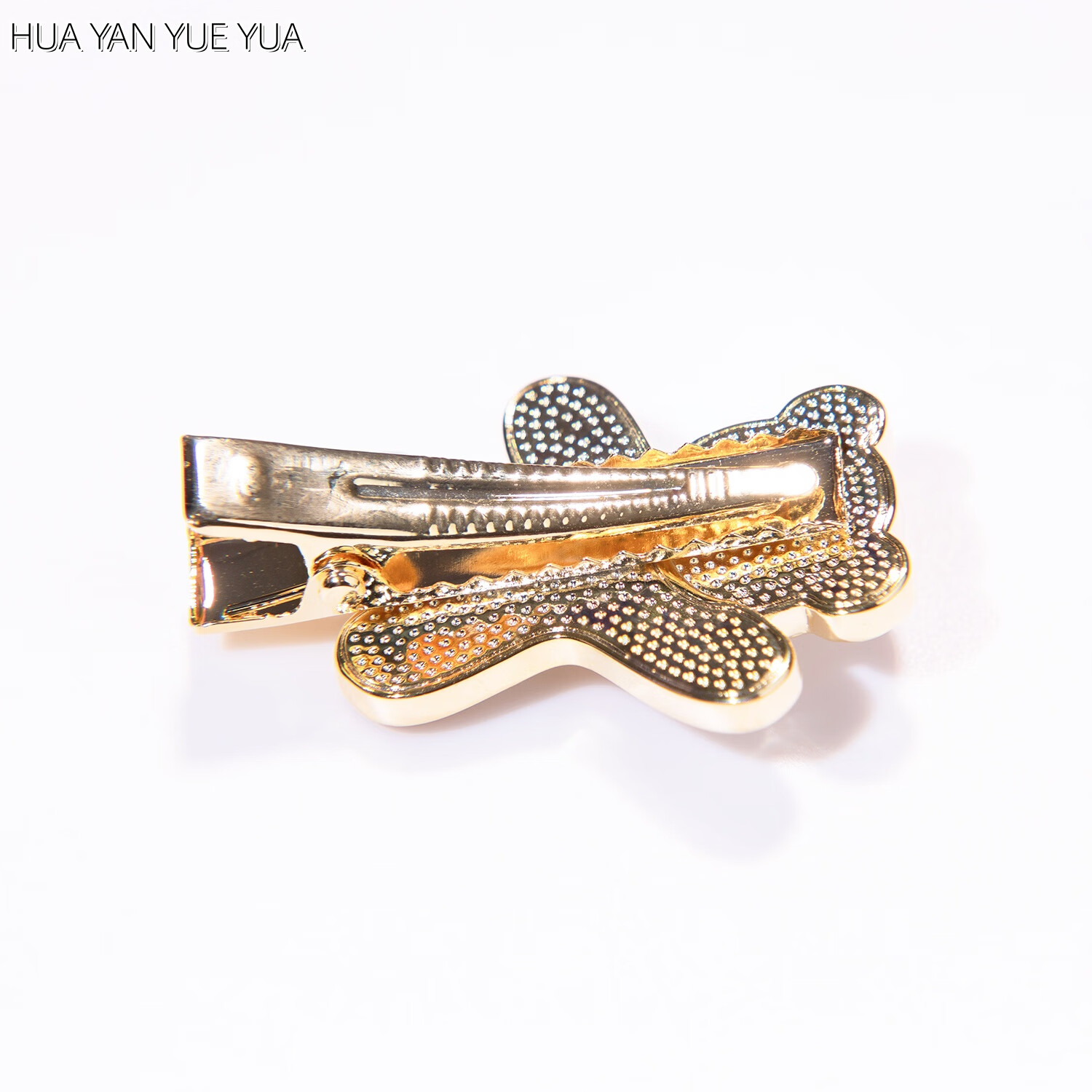 HUA YAN YUE HUA发夹抓夹小熊边夹碎发夹0901轻奢鸭嘴夹高级感刘海夹发卡新年礼物 白色 1个