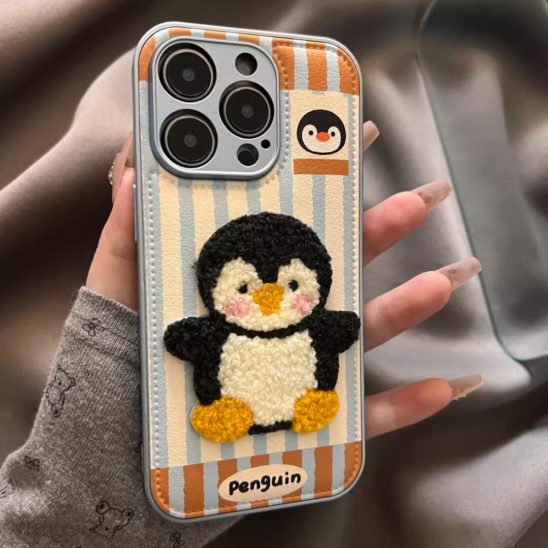 八脚兽适用iPhone17新款16promax冬日可爱刺绣企鹅手机壳苹果15/14ins风小众少女风软壳男女 可爱刺绣企鹅 iPhone 13 Promax
