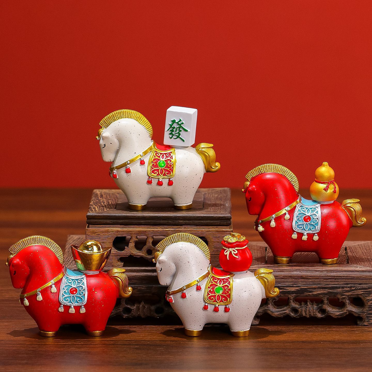 草木光阴创意国潮马年生肖摆件办公室桌面礼物乔迁之喜实用高级感 正版白马【四件套】