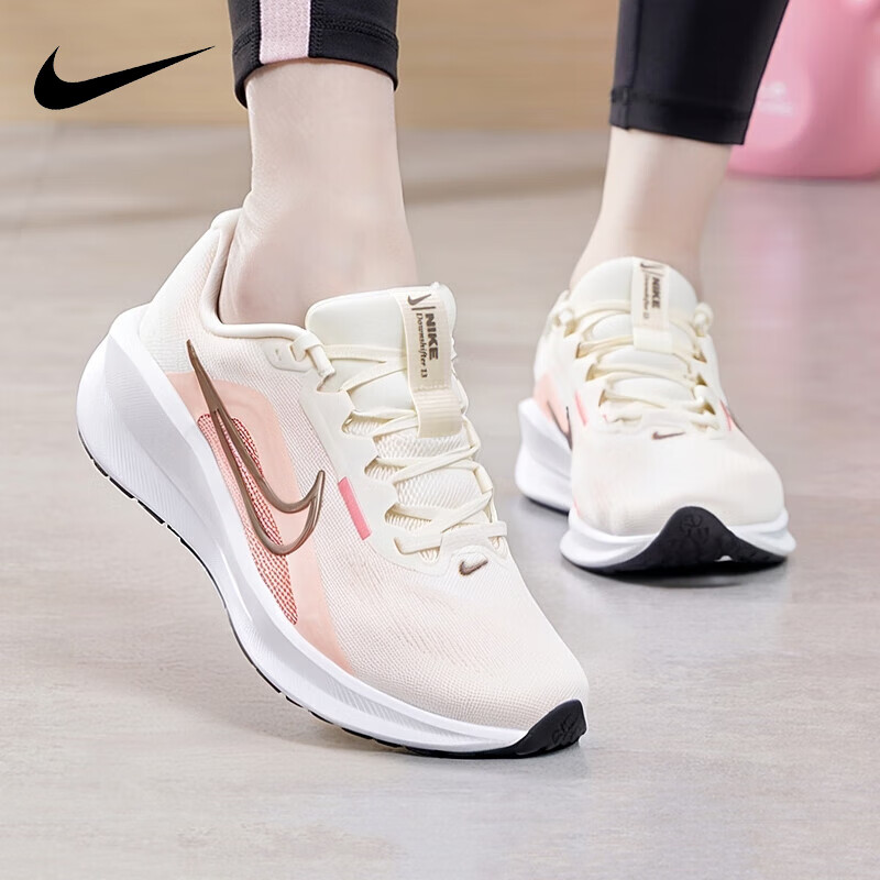 耐克（NIKE）运动女鞋 2026新款春季网面透气慢跑鞋轻便休闲跑步鞋子 DOWNSHIFTER 13/珊瑚粉 37.5 内长235mm