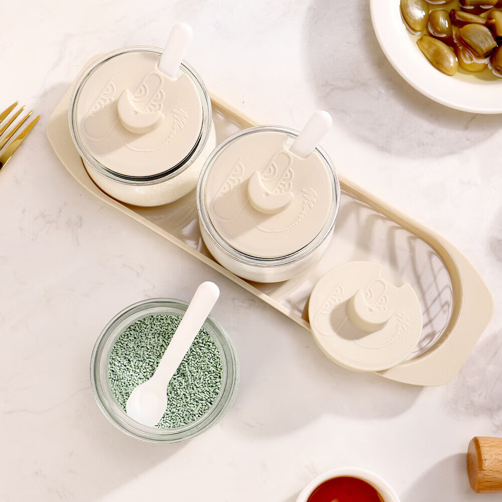 【甄选】新款带盖玻璃调味罐厨房用品调料瓶组合全套带底座盐鸡精 三只装