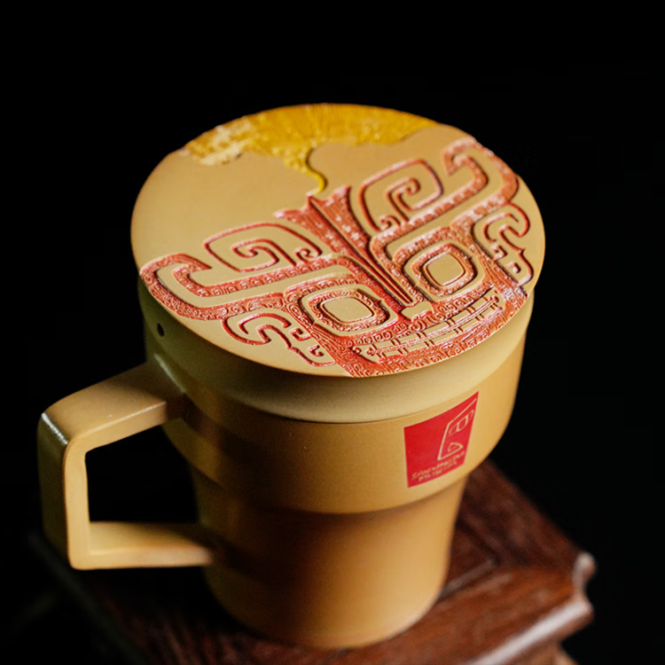 三星堆博物馆文创青鸟马克杯带盖杯子喝水杯子建水紫陶茶杯送长辈父亲节礼物 青鸟马克杯-凤鸟白泥款(建水紫陶)
