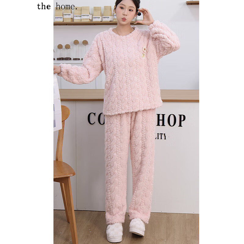 宝娜斯（BONAS）珊瑚绒睡衣女冬季长袖家居服套装加绒加厚保暖睡衣秋冬新款 淡绿色 均码 适合【80-150斤】