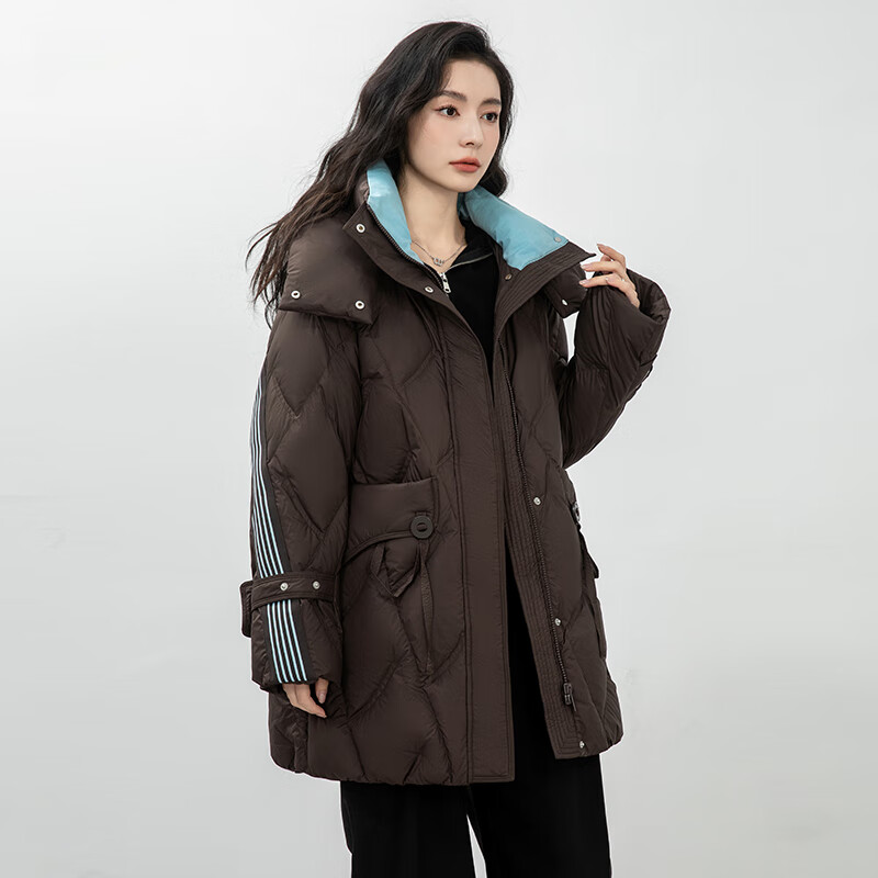 ���� BLOOM FLOWERS���޷�Ůװ2025�����г�����Ƹд�ɫ����ʱ��������ñ��ů����