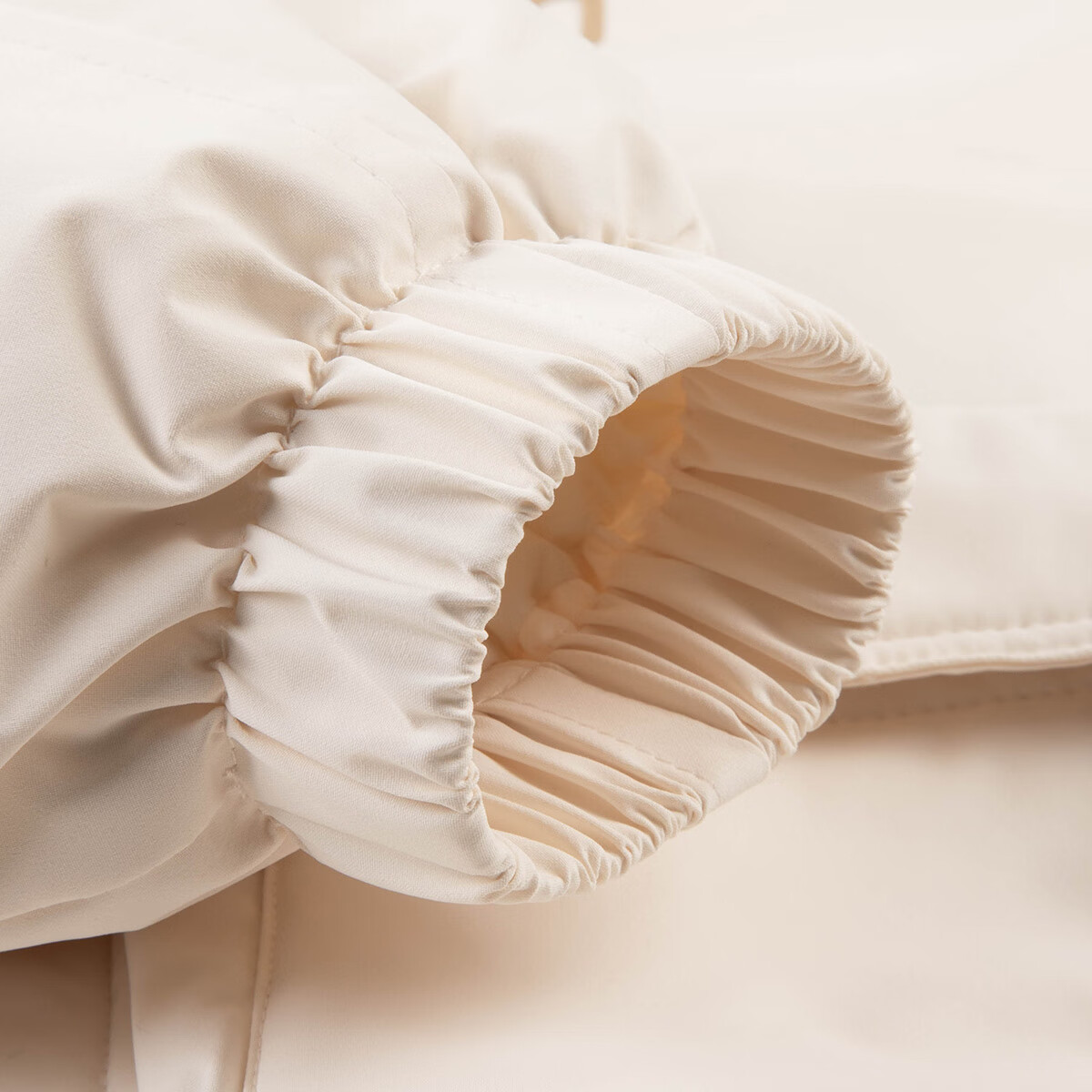 哈吉斯(HAZZYS)童装女童羽绒服冬款新品三防连帽保暖外套 米白色 165