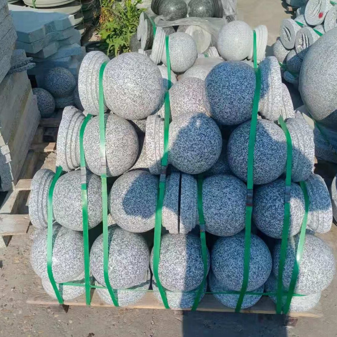 花岗岩路障石球芝麻灰挡车石球大理石阻车圆球广场学校拦路石墩 直径