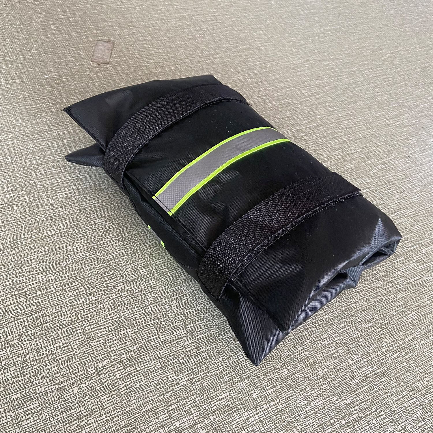 其他现货户外冬季反光水龙头防冻保护罩防结冰保温水管保护套 【2025新品】对开荧光绿黑包 18*15*5