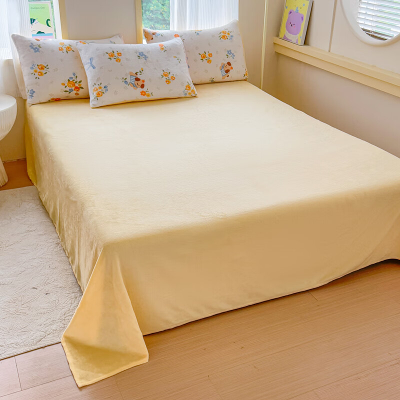 伊路卡新款牛奶绒四件套秋冬季保暖珊瑚绒床上用品儿童被套床单 布布萌宠 1.8米床 四件套 床单款 （被套200*230cm）