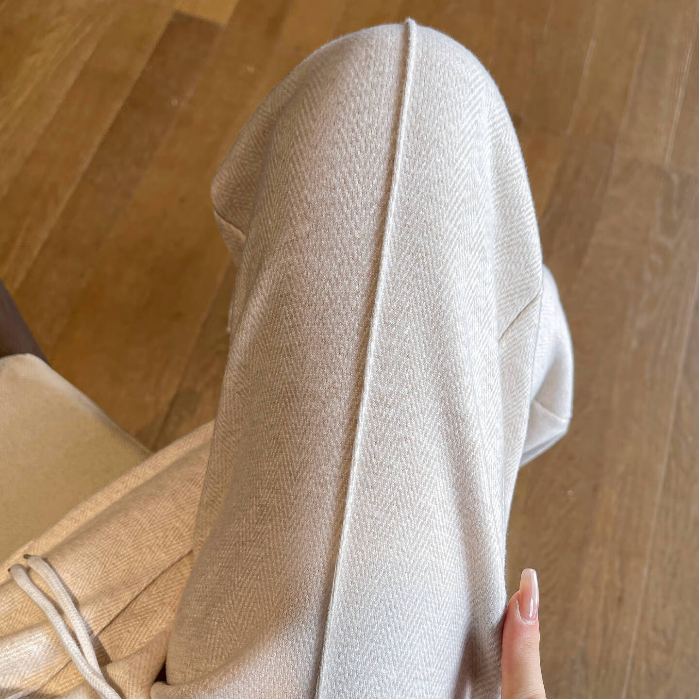 浪莎(LangSha)绵羊毛加绒休闲裤女2025冬季新款高腰垂感直筒防风保暖阔腿裤子女 米白-加绒 L 111-125斤