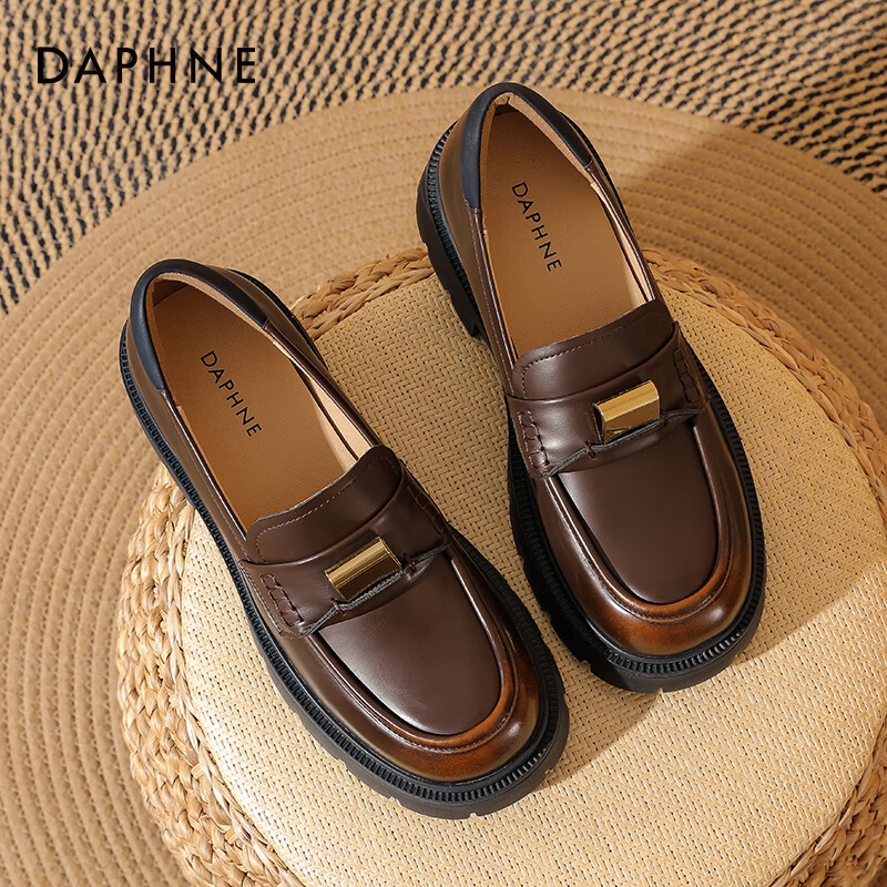 达芙妮乐福鞋女2025秋季新款复古棕色单鞋百搭厚底英伦风小皮鞋女LP 棕色 38