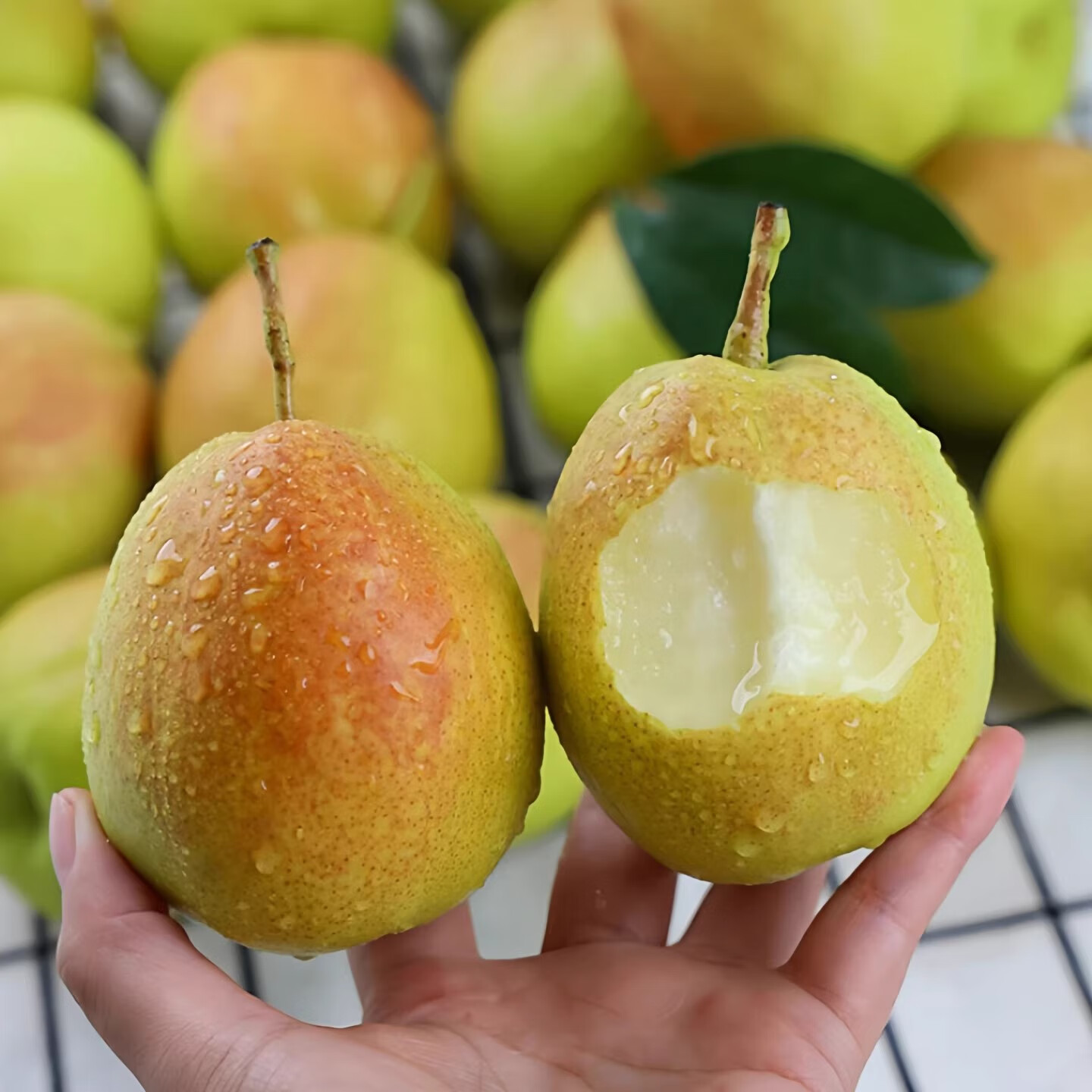 绿熊庄园新疆直采库尔勒香梨脆甜小香梨皮薄脆甜多汁应季孕妇水果当季时令 二级果24枚 单果70-100g