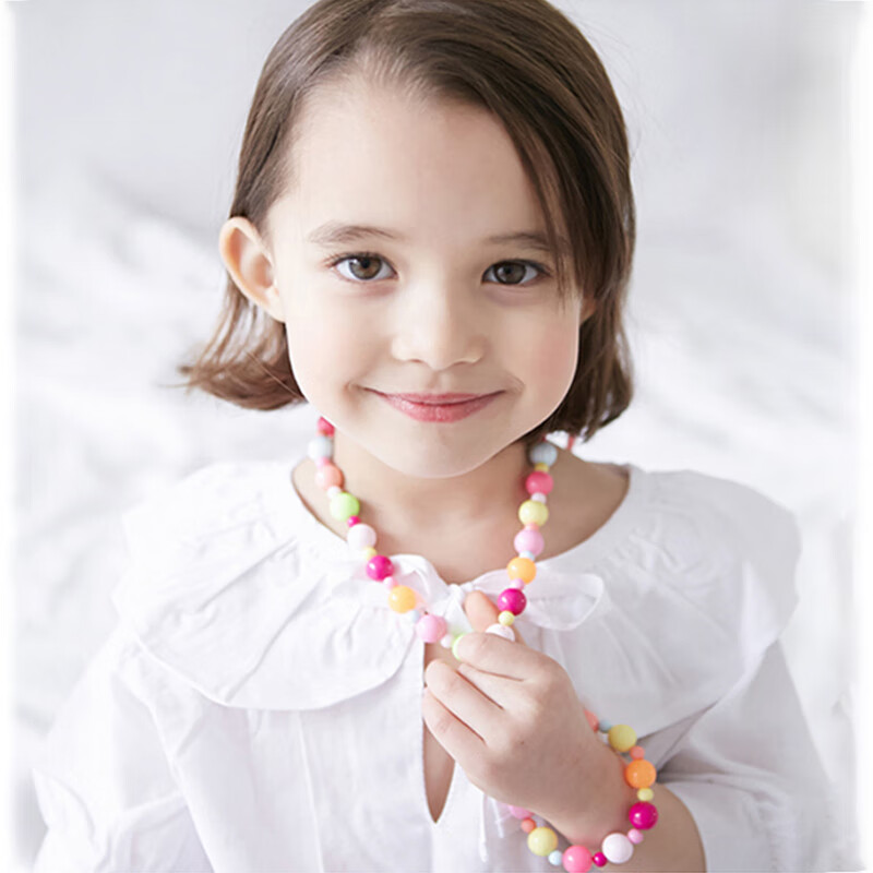 小女孩项链吊坠儿童卡通手环发光项圈公主宝宝玩具配饰可爱首饰品