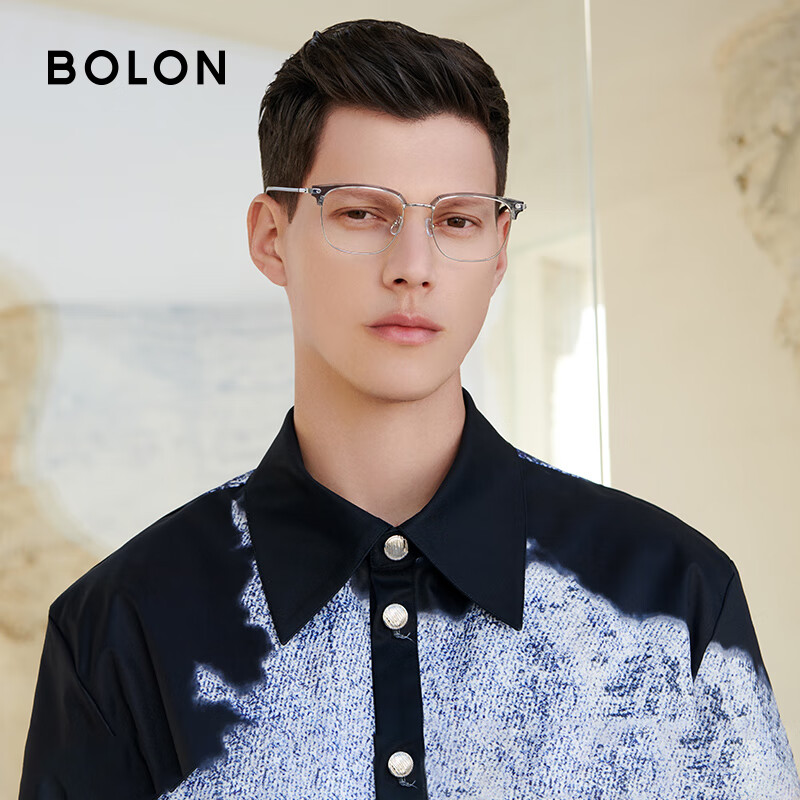暴龙（BOLON）近视眼镜框 时尚通勤眉线复古眼镜架 暴龙眼镜 BJ6105 精选  B16-银色+透灰色 【单框无忧试戴】此项仅单框-如需镜片可自行选配