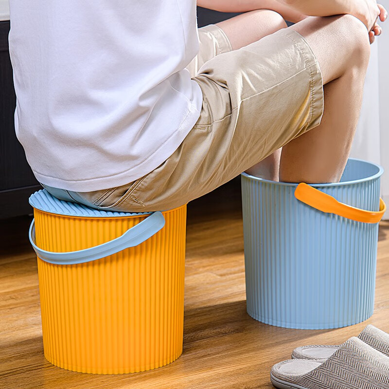 加厚家用手提洗澡桶脏衣桶幼儿园收纳桶带盖玩具收纳桶 橙色 两只装