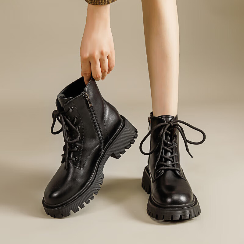 达芙妮马丁靴女春秋单靴厚底黑色百搭英伦风感短靴2025新款靴子 黑色 38
