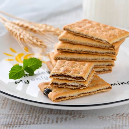 风鲜仓草莓蓝莓提子夹层饼干80后童年怀旧零食夹心饼干独立包装 葡萄味夹层饼干210g