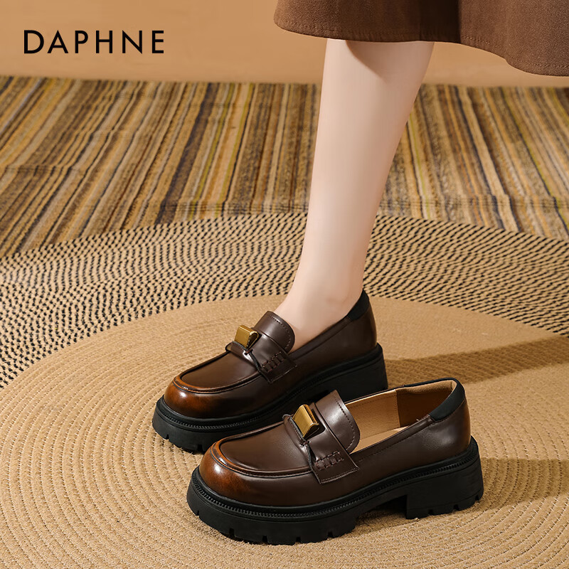 达芙妮乐福鞋女2025秋季新款复古棕色单鞋百搭厚底英伦风小皮鞋女LP 棕色 38