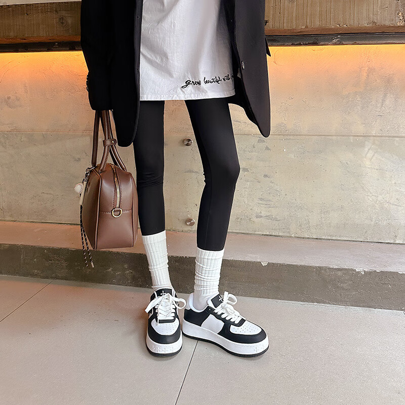 DARSII香港达斯春季新款情侣小白鞋百搭舒适防滑耐磨低帮休闲运动板鞋男 美式黑 40