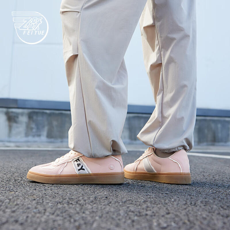 ��Ծ��Feiyue���ٷ���ѵЬŮЬ�＾ʱ�и���ƴ������Ь��Ůʿ��ͷ�糱���˶���Ь �ۺ�ɫ 40 15.9Ԫ