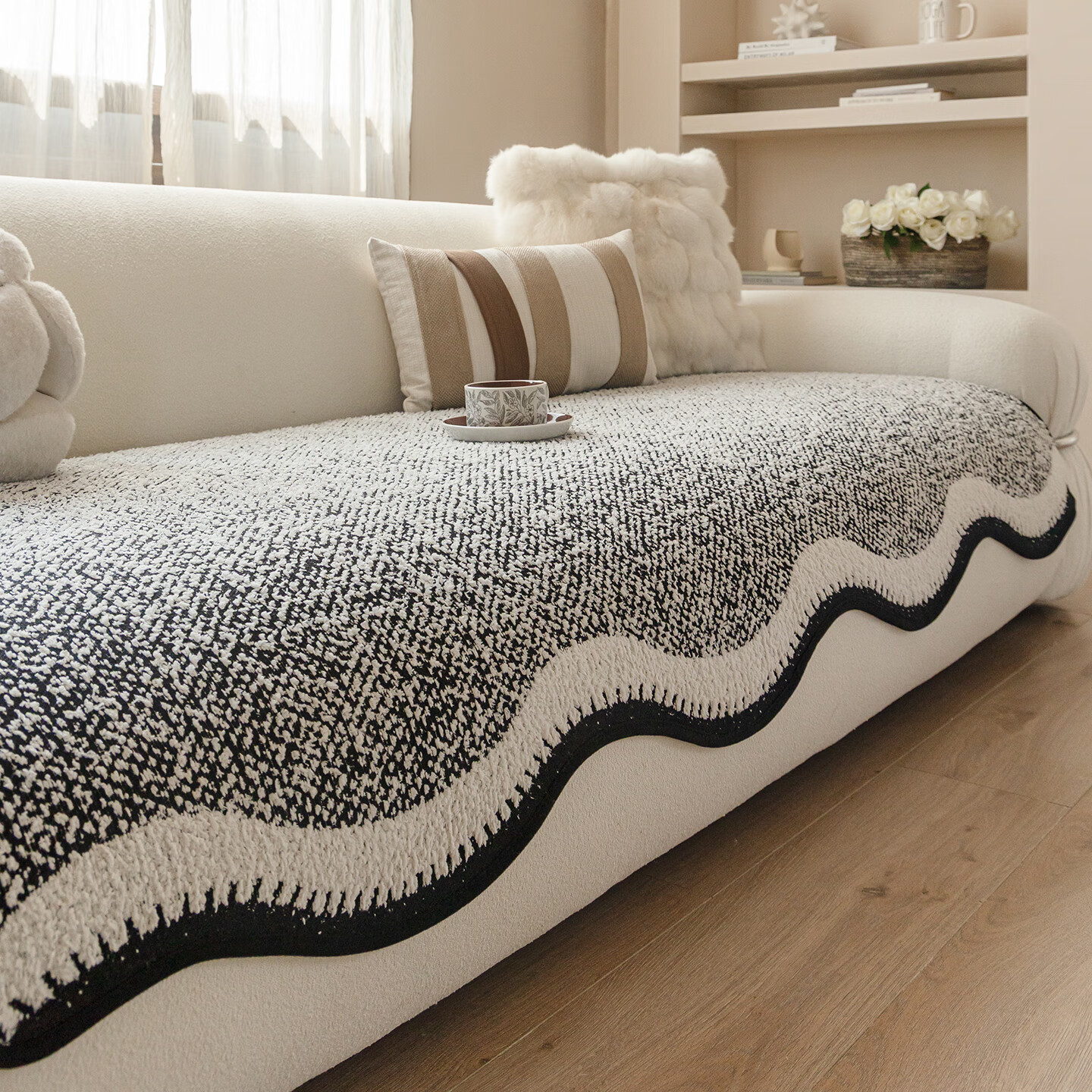 无印良品异形沙发垫四季通用加厚轻奢高级感皮沙发坐垫固定防滑沙发座垫 简茗-黑色【舒适透气 防滑耐磨】 90*280cm (大五人位 )