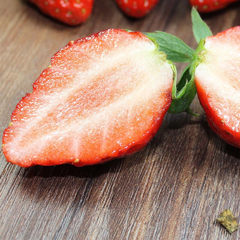 勿语大凉山高山露天种植新鲜草莓现摘现发 农家草莓产地直发采销推荐 4盒装草莓 单果12g+ (36-80枚)净重2.1-2.6斤