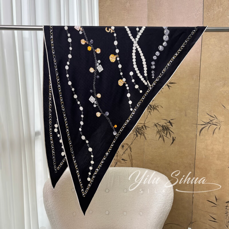 BGUG【珠宝魅力】重磅真丝绵羊毛围巾披肩知性优雅加长三角巾时尚百搭 黑色珠宝星链【礼盒精装】