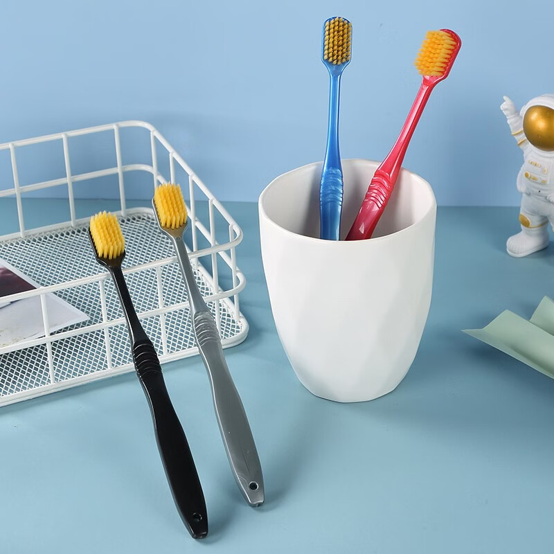 健【严选直发】 日系牙刷宽头54孔情侣款牙刷家庭装宽头牙刷深层清 54孔宽头牙刷单支卡装10支