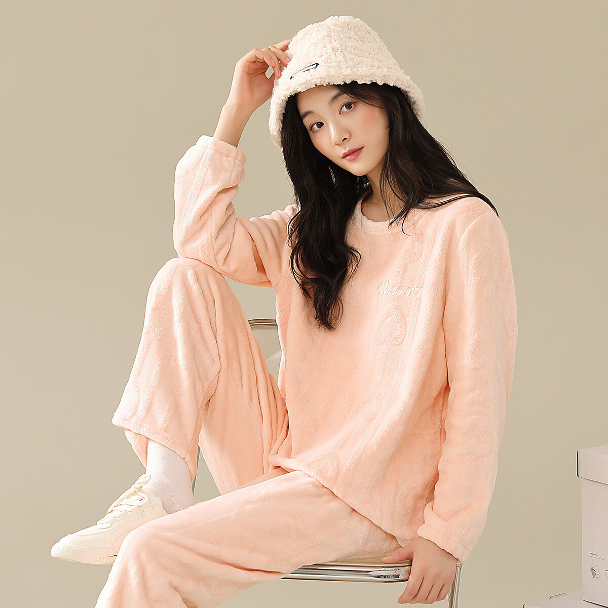 ���۹��㣨GOSO��GOSO˯��Ů�ﶬ��������Ůʿ���޼Ҿӷ���װ 3433019ǳ�� L 165 39.5Ԫ������ů�ͣ����׻��Ŵ�����������ºܻ�.����~��ѡ2�ף�ȯ��79Ԫ