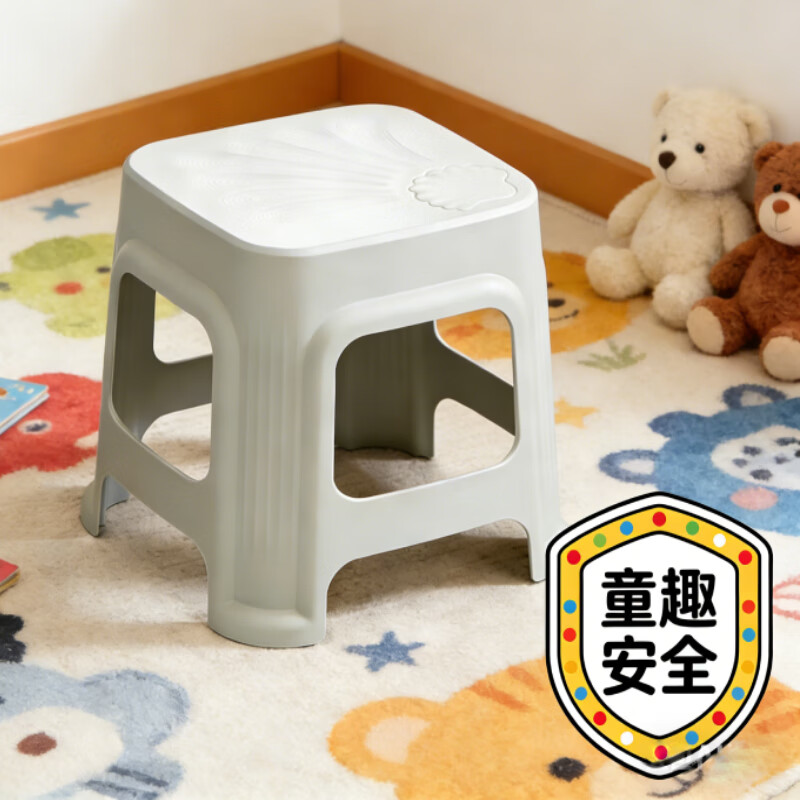 �غ����ϵ��Ӽ��ó��˲輸����ԡ�ҷ����ʶ�ͯ��ʳ���ɵ������� С���ǵ� ���ɫ 1��װ6.97Ԫ