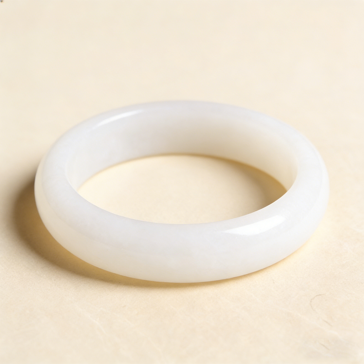 2026年羊脂玉手镯推荐：这9款真品与仿品如何区分？你一定要知道的避坑技巧-图片6