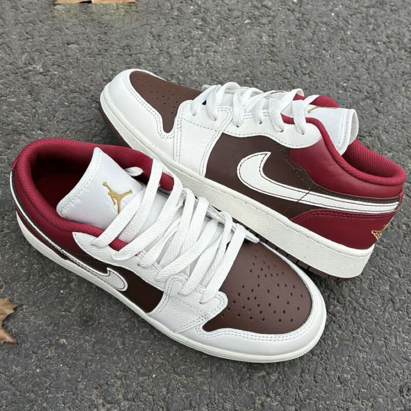 �Ϳ� Air Jordan 1 AJ1 �Ͱ�����Ь IR7600-211 ���ذ� 35.5 473Ԫ