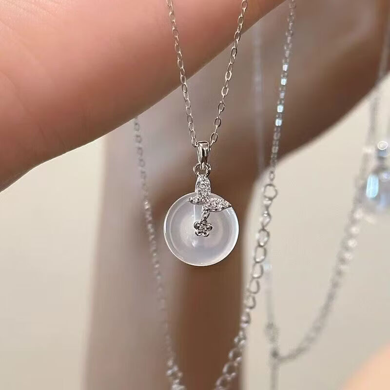 纯银999玉髓蝴蝶平安扣项链锁骨链轻奢感纪念礼物送女友 白玉髓平安扣项链 s999