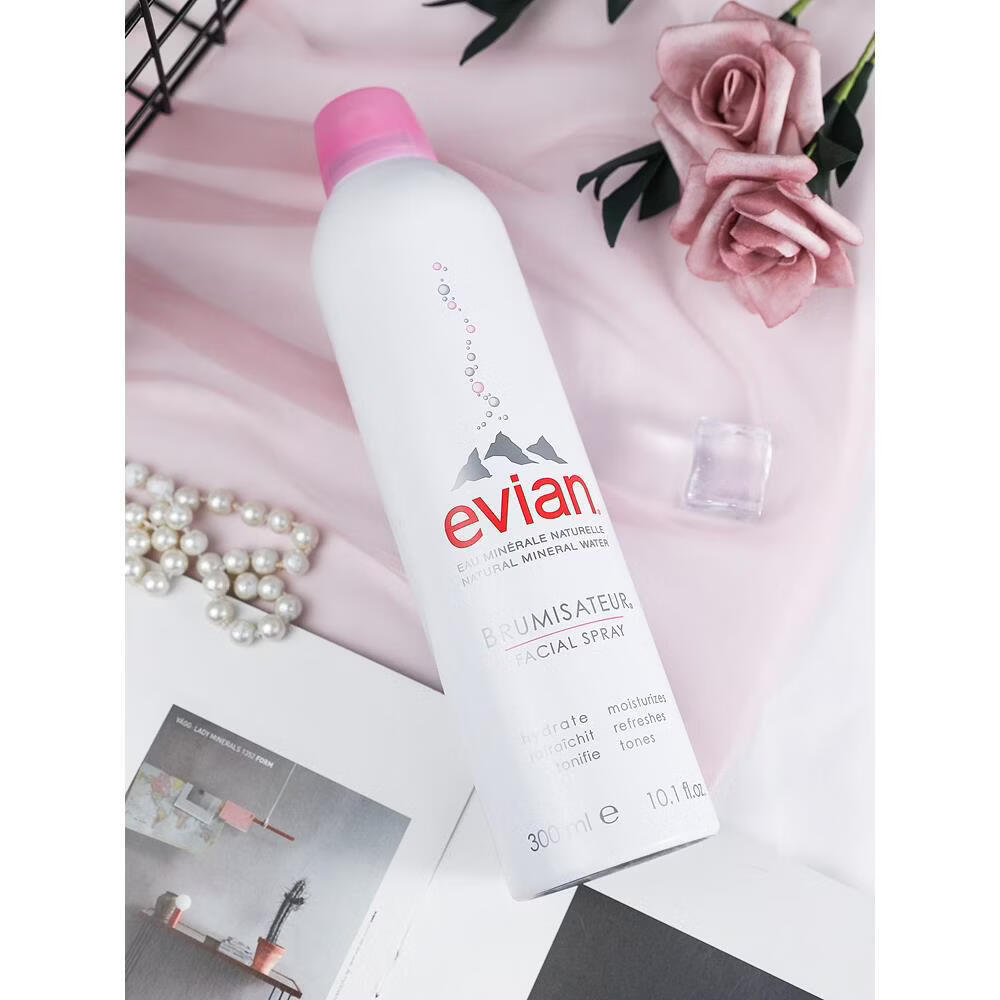 依云（evian）天然礦泉水噴霧大噴霧舒緩彩妝女性水潤(rùn)保濕爽膚水 海關(guān)微瑕磕碰 300ml單瓶裝[白色替換蓋]
