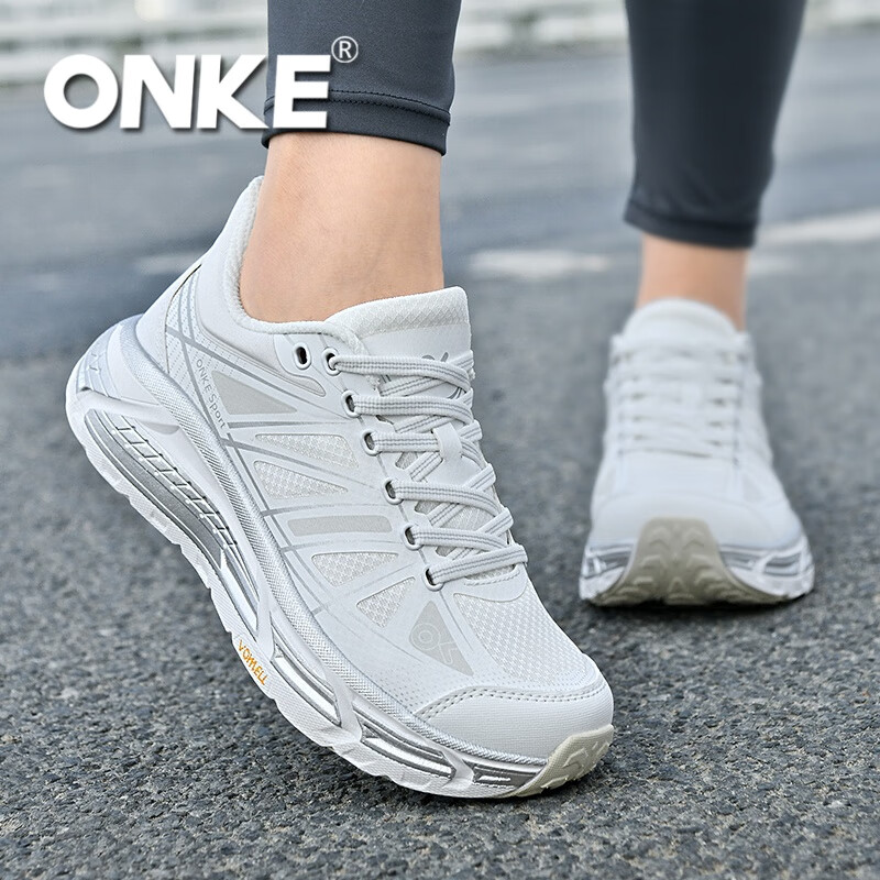 ONKE跑步鞋女春季新款轻便透气防滑减震男女鞋厚底增高耐磨运动跑步鞋 卡拉拉白 38
